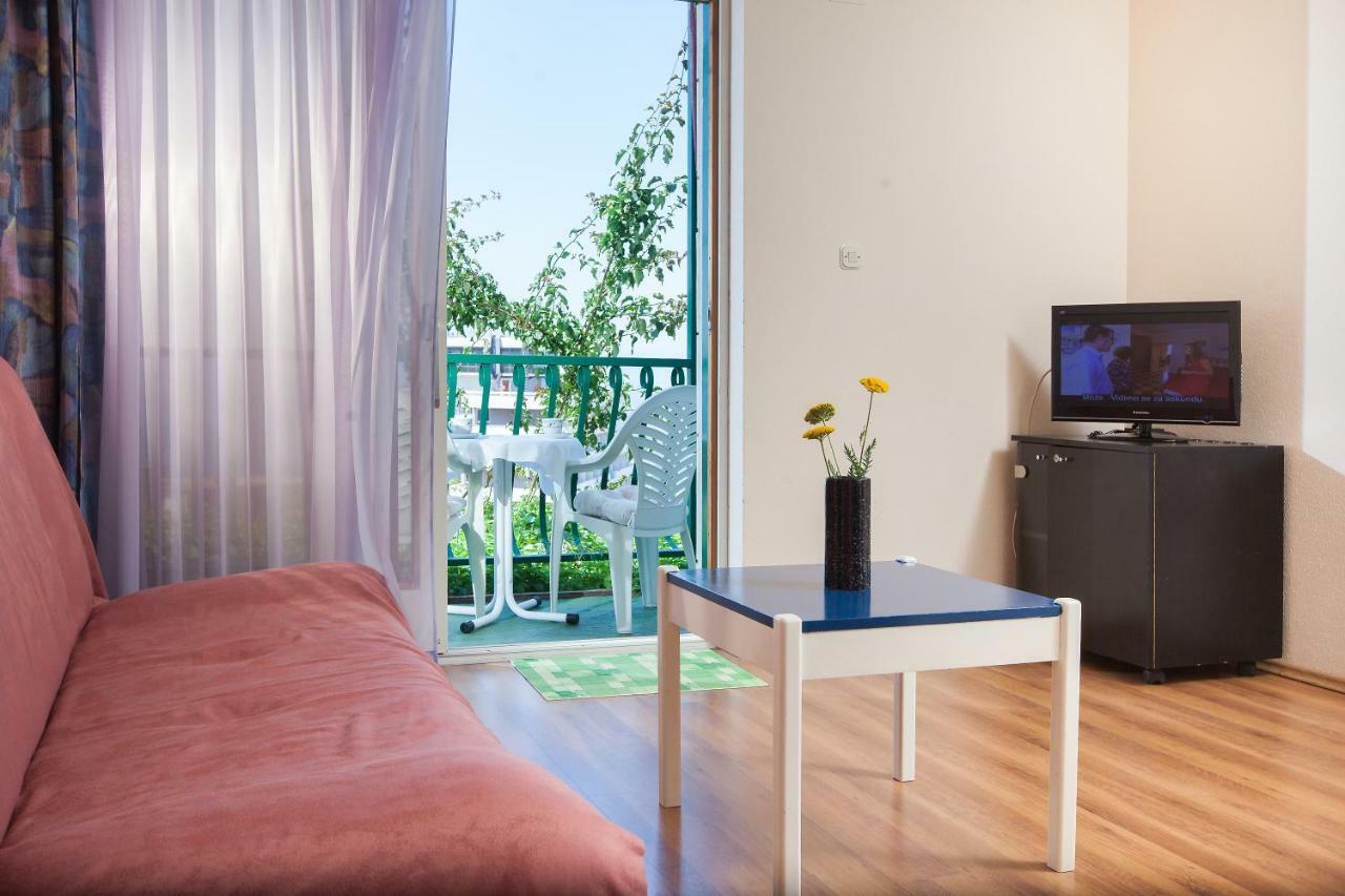 Apartmani Ivica Krzanic Podgora Exteriér fotografie